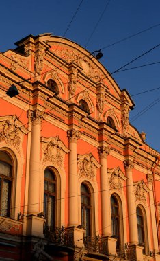 Sarayı güneşli akşam Beloselsky Belozersky Sankt Petersburg, Rusya'nın parçası.