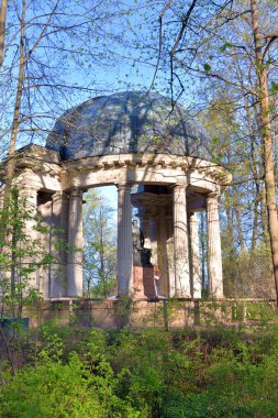 Rossi Pavilion Pavlovsk Parkı, Saint Petersburg, Rusya Federasyonu.
