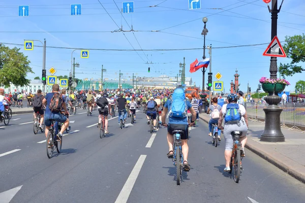Petersburg Russie Mai 2018 Balade Vélo Dans Rue Dans Centre — Photo