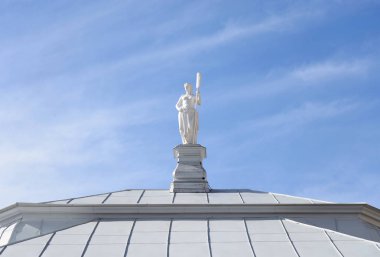 Peter ve Paul Fortress, Saint Petersburg, Rusya Federasyonu Botnia ev üzerinde Navigatio heykeli.
