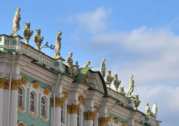 Fragmento Fachada Del Palacio Invierno Del Museo Del Hermitage San — Foto de Stock