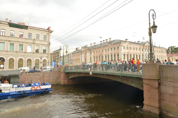 Петербург Россия Июня 2018 Зеленый Мост Через Реку Мойка Центре — стоковое фото