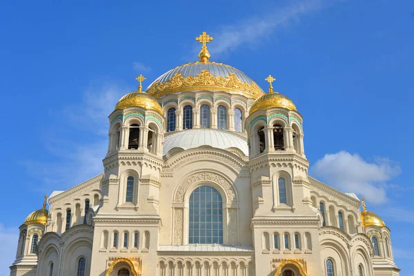 Kronstadt 俄罗斯 Wonderworker 的圣尼古拉斯海军大教堂 — 图库照片