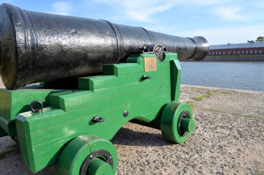 Kronstadt, Saint Petersburg, Rusya Federasyonu eski top yakın çekim.