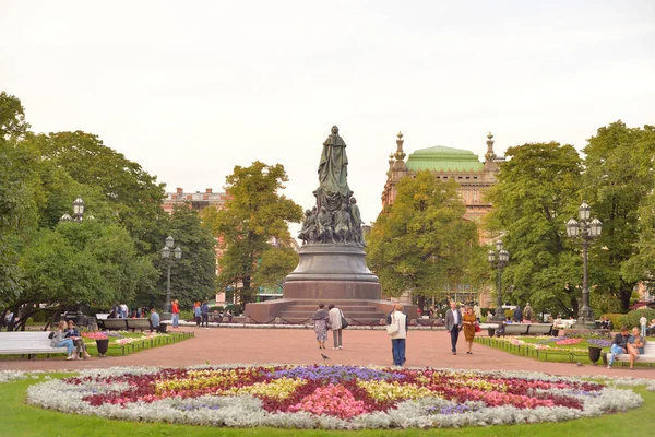 Petersburg Rusia Agosto 2018 Jardín Catalina Centro Histórico San Petersburgo — Foto de Stock