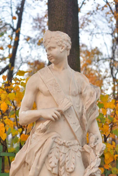 Estatua Alegoría Del Mediodía Jardín Verano Noche Otoño San Petersburgo — Foto de Stock