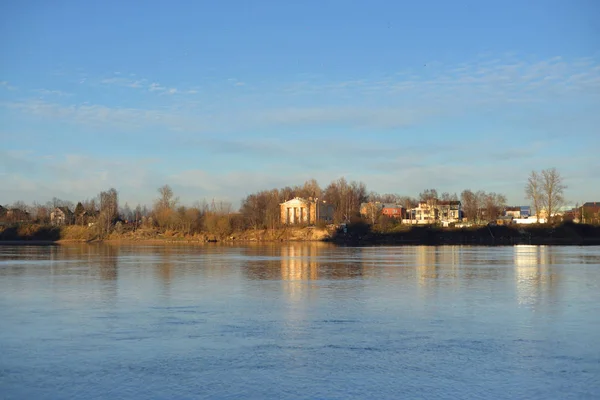 Nézd Néva Folyó Catherine Evangélikus Templom Petersburg Szélén Fekszik Napos — Stock Fotó