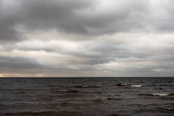 Nube Oscura Sobre Golfo Finlandia Del Mar Báltico Rusia —  Fotos de Stock