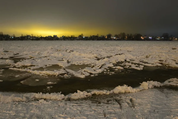 Vue Rivière Neva Soirée Hiver Périphérie Saint Pétersbourg Russie — Photo