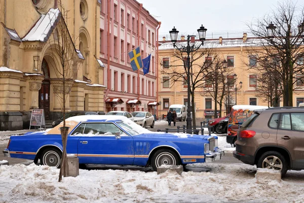 Saint Petersburg Rússia Dezembro 2018 Malaya Konyushennaya Street Uma Rua — Fotografia de Stock