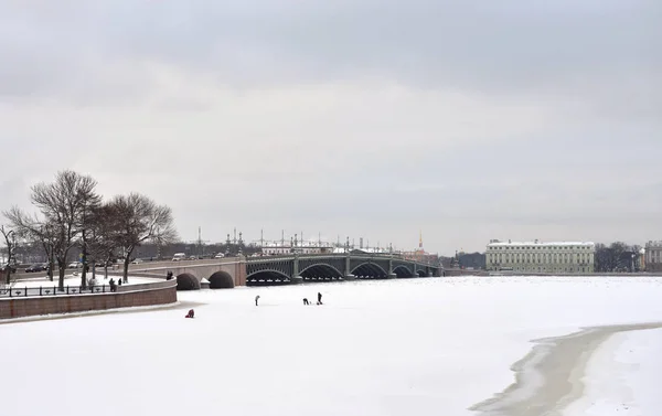 Trinity Bridge San Petersburgo Invierno Rusia —  Fotos de Stock
