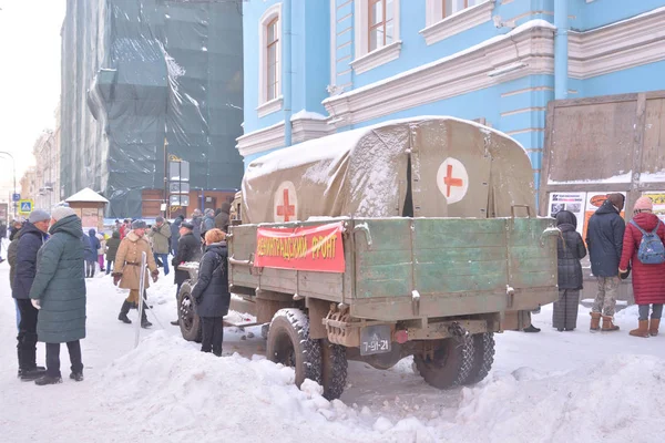 Petersburg Rússia Janeiro 2019 Street Life Ambulância Retro Gaz Projecto — Fotografia de Stock