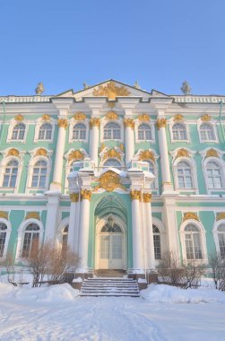 Kış Sarayı Hermitage Müzesi, St. Petersburg, Rusya'nın görünümü.