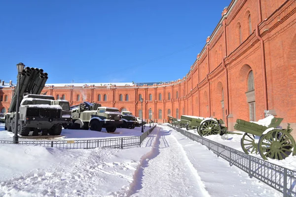 Museo dell'Artiglieria Militare di San Pietroburgo . — Foto Stock