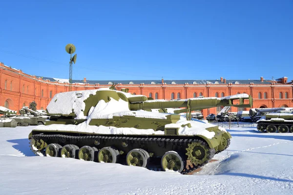 152mm self-propelled cannon 2S3 Acacia. — Stock Photo, Image