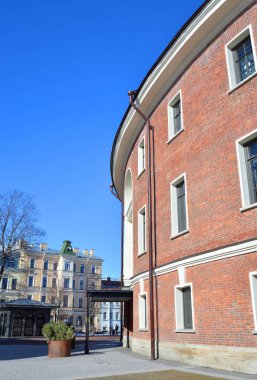 St Petersburg yeni Hollanda'da bina şişe.