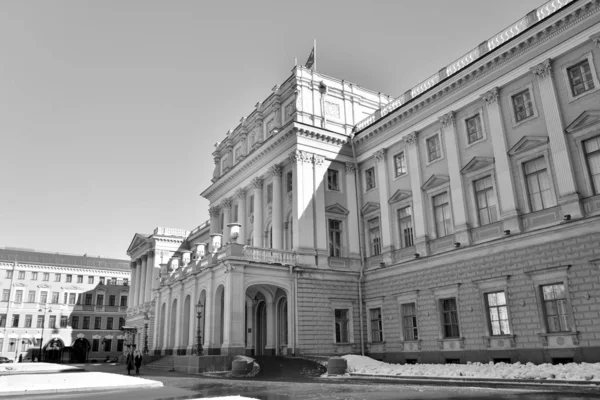 Palacio Mariinsky en San Petersburgo . — Foto de Stock