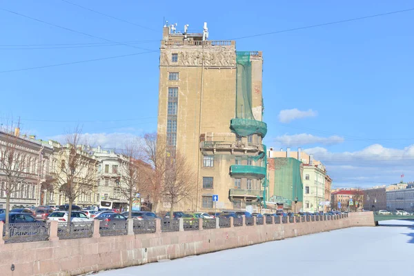 Palace of Culture Communication Workers on embankment of Moyka River. — Stock Photo, Image