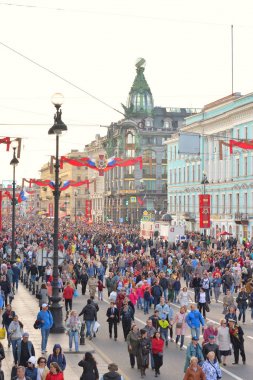 Zafer Günü'nde Nevsky umudu.