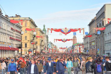 Zafer Günü'nde Nevsky umudu.