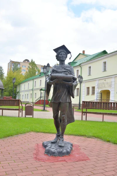 Monumento al shkolyar medieval . — Foto de Stock