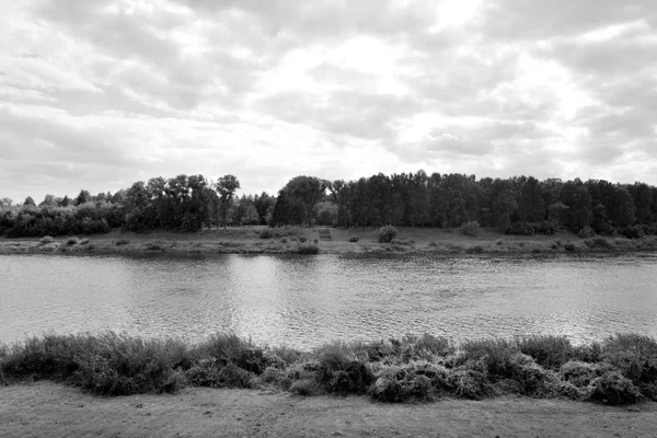 Westelijke Dvina rivier. — Stockfoto