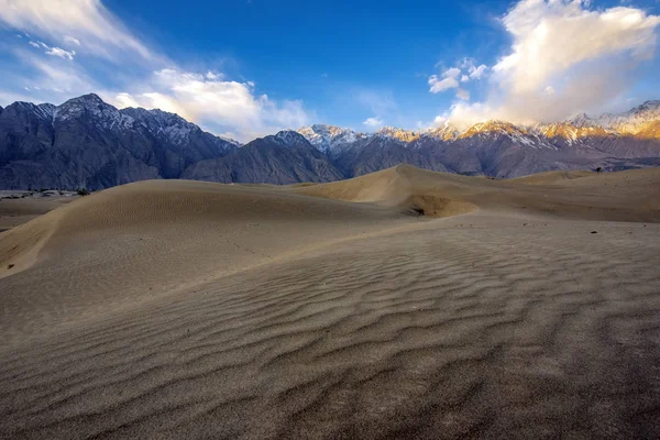 Zand Van Woestijn Bij Skardu Noordelijk Gedeelte Pakistan — Stockfoto