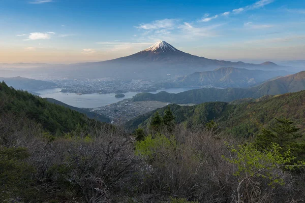 Sabahın Erken Saatlerinde Fuji Gölü Kawaguchiko Üzerinde — Stok fotoğraf