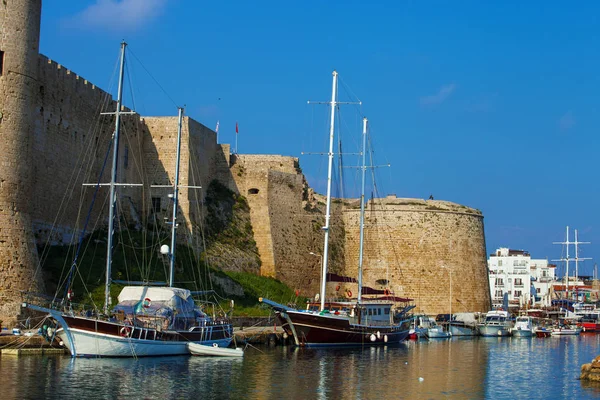 Harika Bir Manzara Eski Liman Girne Şehir Kuzey Kıbrıs — Stok fotoğraf