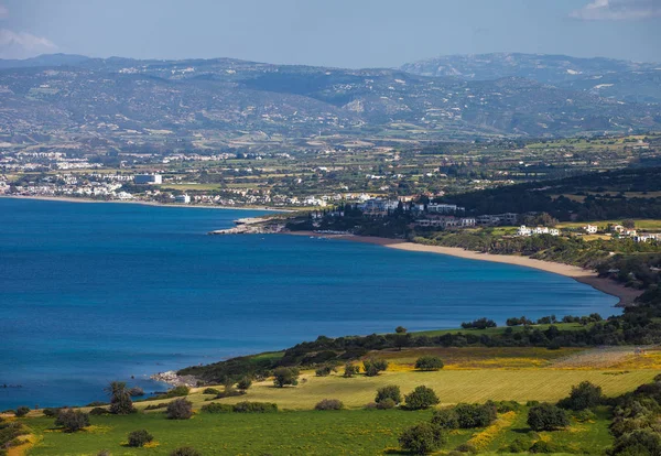 地中海海岸线的宁静景色 塞浦路斯的 Akamas 半岛国家公园 — 图库照片