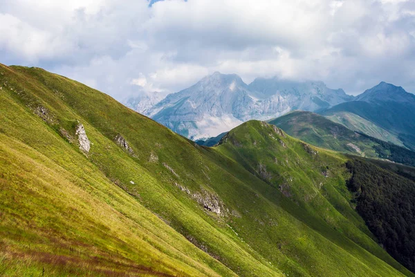 Úžasné hory krajina — Stock fotografie