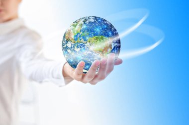 Dünya'dan Spaceearth ellerini, küre elinde. En iyi Internet kavramı küresel iş kavramları serisi. Nasa tarafından döşenmiş bu görüntü unsurları. 3D çizim. Sembol seyahat, internet