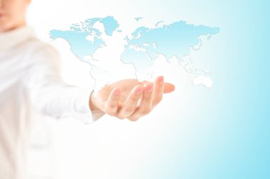 Elinde harita. En iyi Internet kavramı küresel iş kavramları serisi