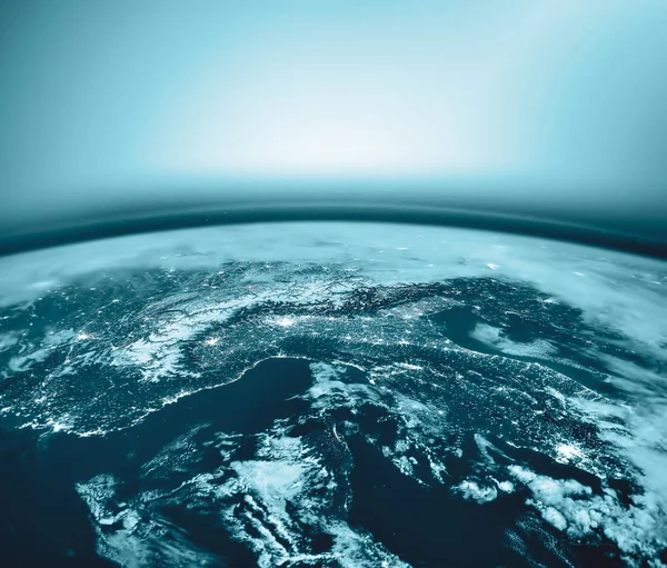 Dünyadan Uzaya. Kavram serisinden küresel iş dünyasının en iyi internet kavramı. Bu görüntünün elementleri NASA tarafından döşenmiştir. 3B illüstrasyon