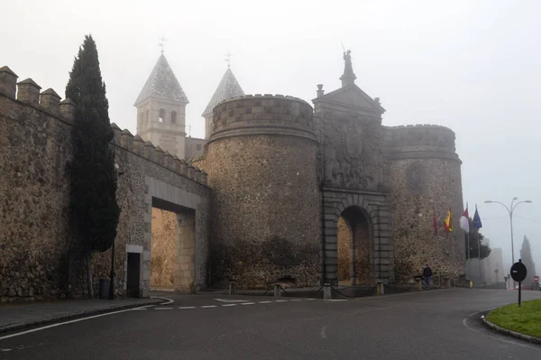 Средневековые Городские Ворота Толедо — стоковое фото