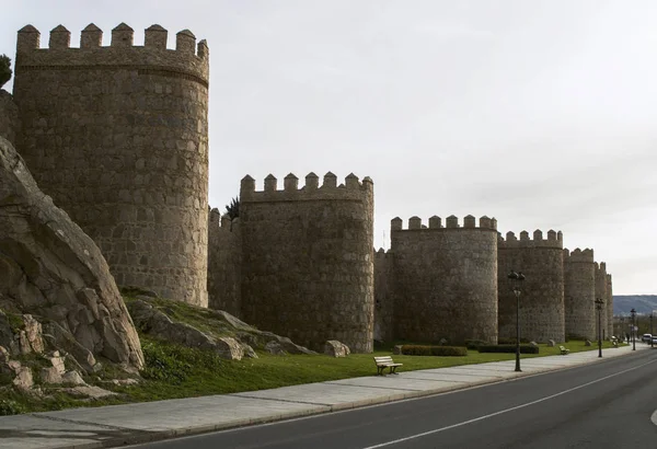 Avila Ortaçağ Şehir Spanya Kale Duvarına — Stok fotoğraf