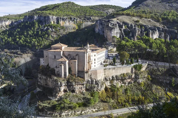 Monasterio Medieval Sobre Una Colina Entre Las Rocas España — Foto de Stock