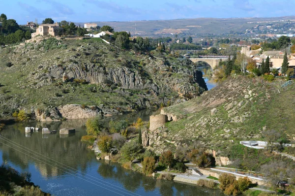 Krásná Zelená Krajina Řekou Okolí Toledo — Stock fotografie