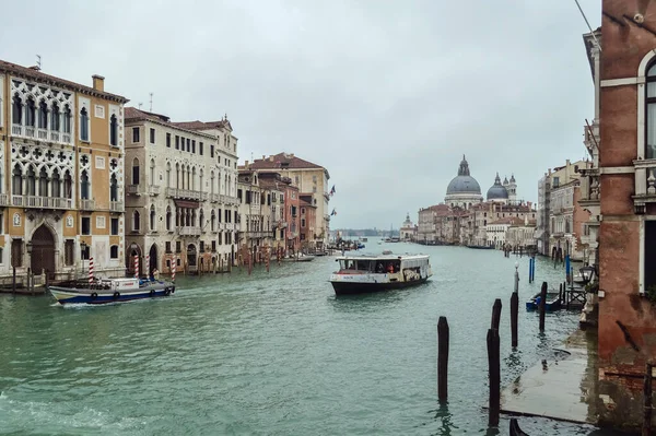 View Grand Canal Ancient Palaces Church Santa Lucia Della Salute — Stock Photo, Image