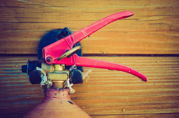 Old Fire Extinguisher Wooden Background — Stock Photo, Image