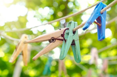 eski clothespins