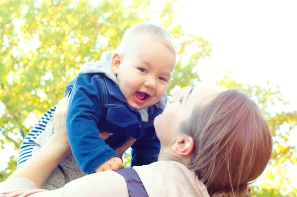 Mère et bébé — Photo