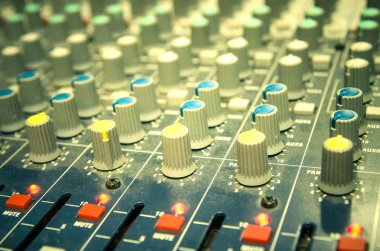 müzik karıştırıcı