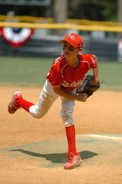 Little League Baseball Akcji — Zdjęcie stockowe