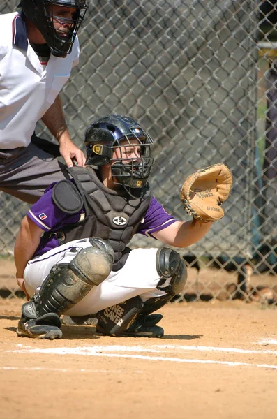 Little League Baseball Akcji — Zdjęcie stockowe