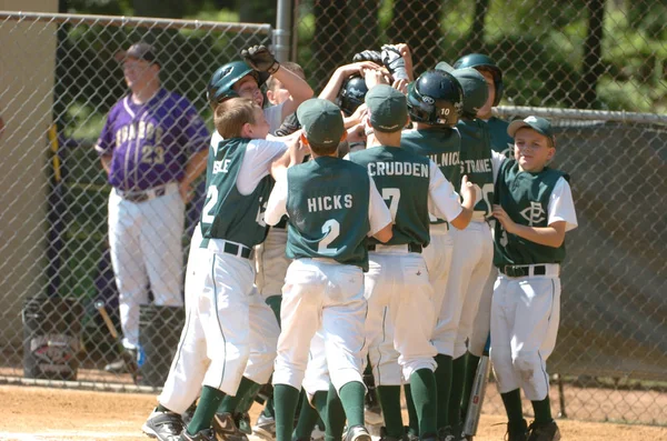 Little League Baseball Ação — Fotografia de Stock