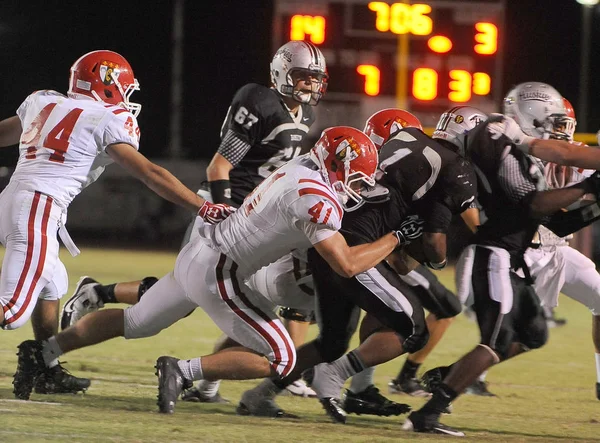 Yüksek okul futbol oyun eylem. Arizona'da oynandı ve maçı.