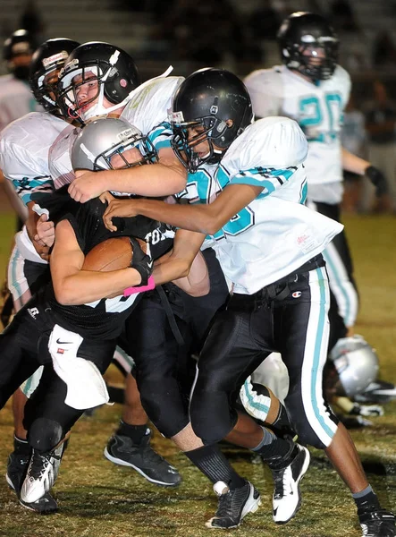 Yüksek okul futbol oyun eylem. Arizona'da oynandı ve maçı.