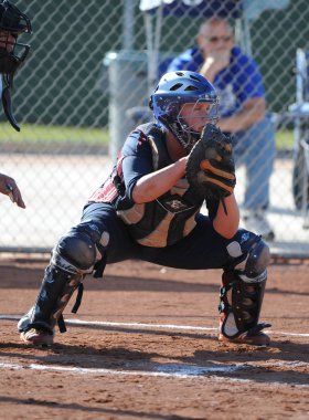 Kızlar Lise beysbol oyun aksiyon Arizona'da bir lise düzeyde oynanan. Gilbert Arizona Amerika Birleşik Devletleri güneybatı bölümünde bulunan yerel bir okulda oyun oynandı.