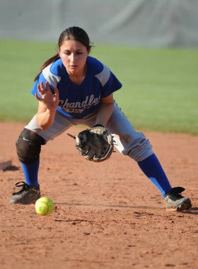 Kızlar Lise beysbol oyun aksiyon Arizona'da bir lise düzeyde oynanan. Gilbert Arizona Amerika Birleşik Devletleri güneybatı bölümünde bulunan yerel bir okulda oyun oynandı.